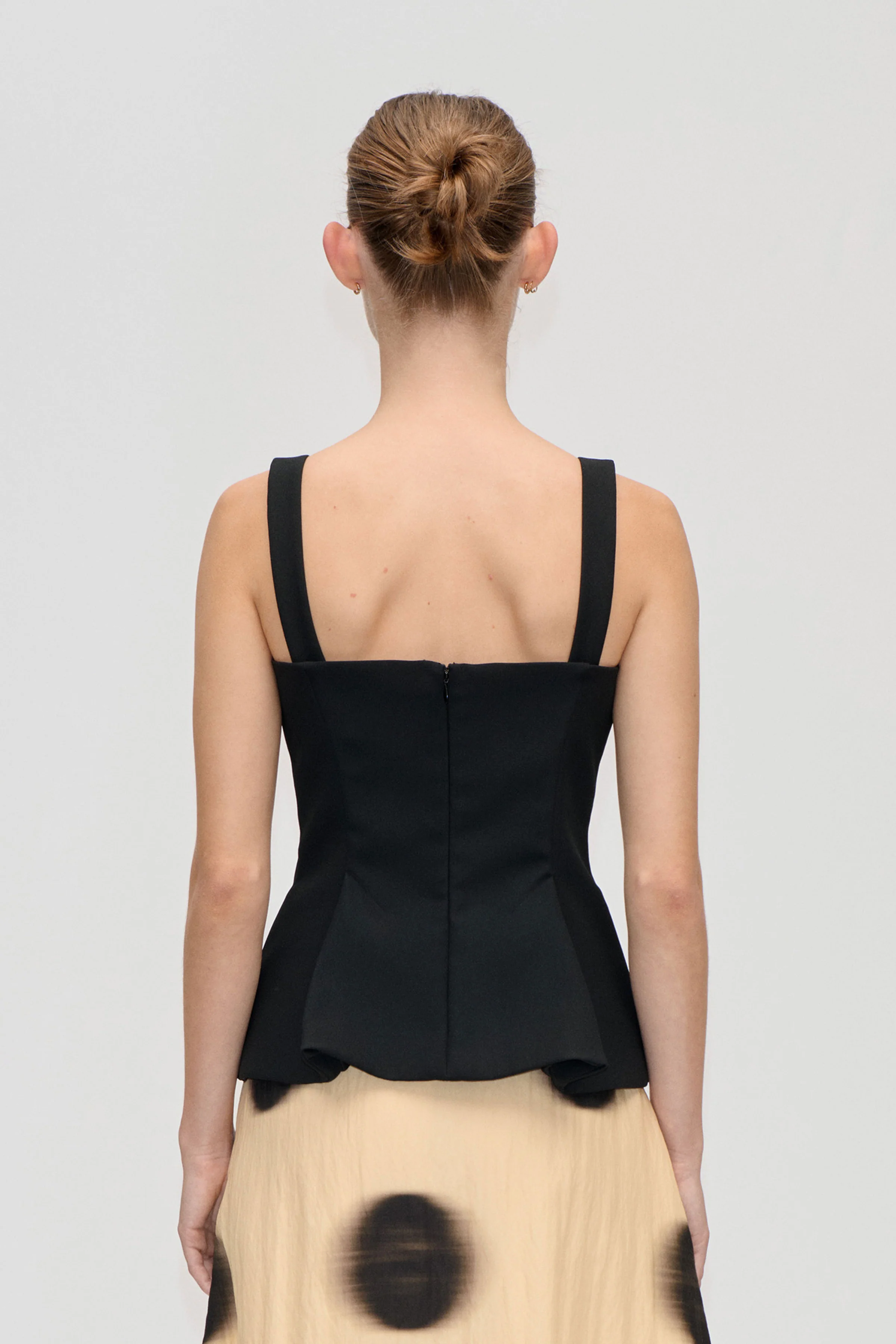 Sleeveless Fitted Waist Top - Black - Image 2